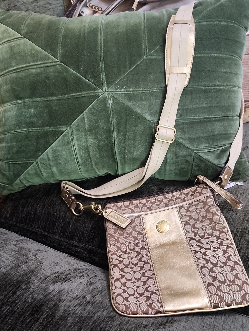 Coach Tattersall Signature Heritage Swingpack W Lining Beige/Gold  Crossbody
